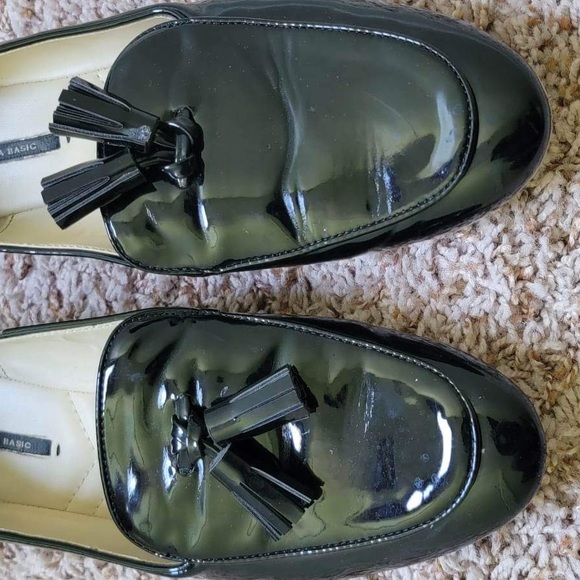 Zara Tasseled Black Loafers - Picture 5 of 5